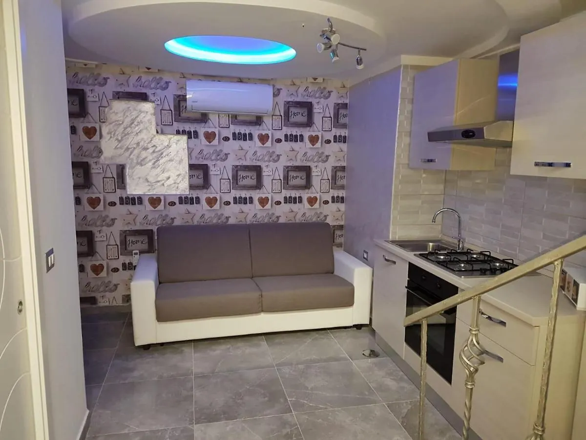 Rebby'S Home Naples 0*,  Italy
