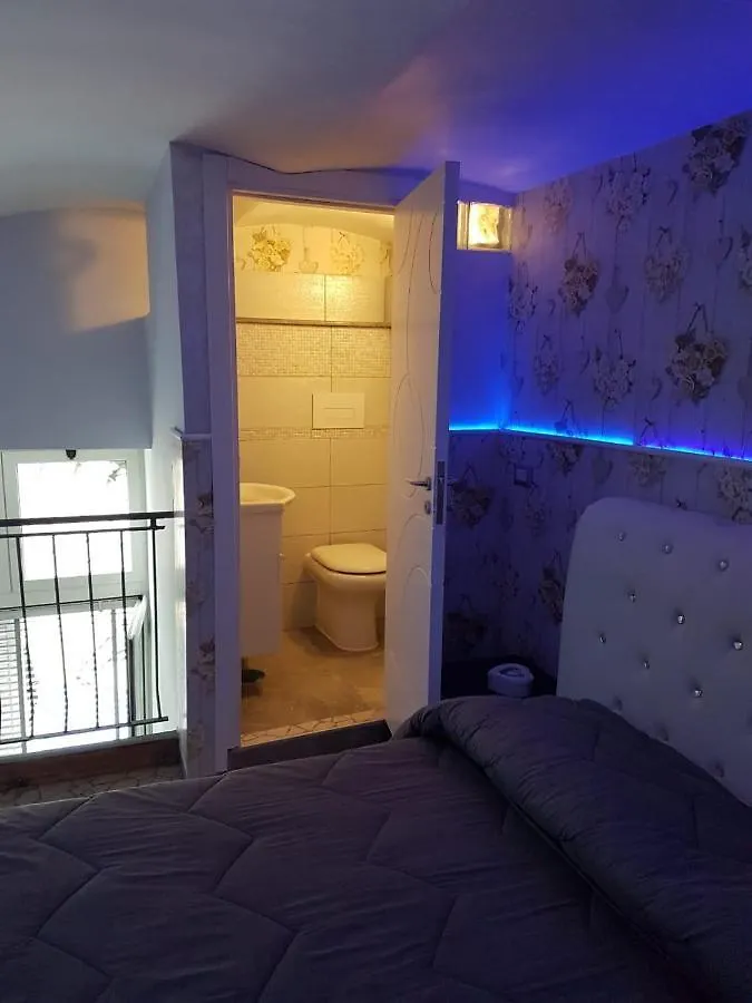 Apartment Rebby'S Home Naples Italy